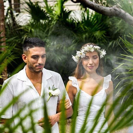 The Waves Tulum By Bnb Experience Exteriör bild